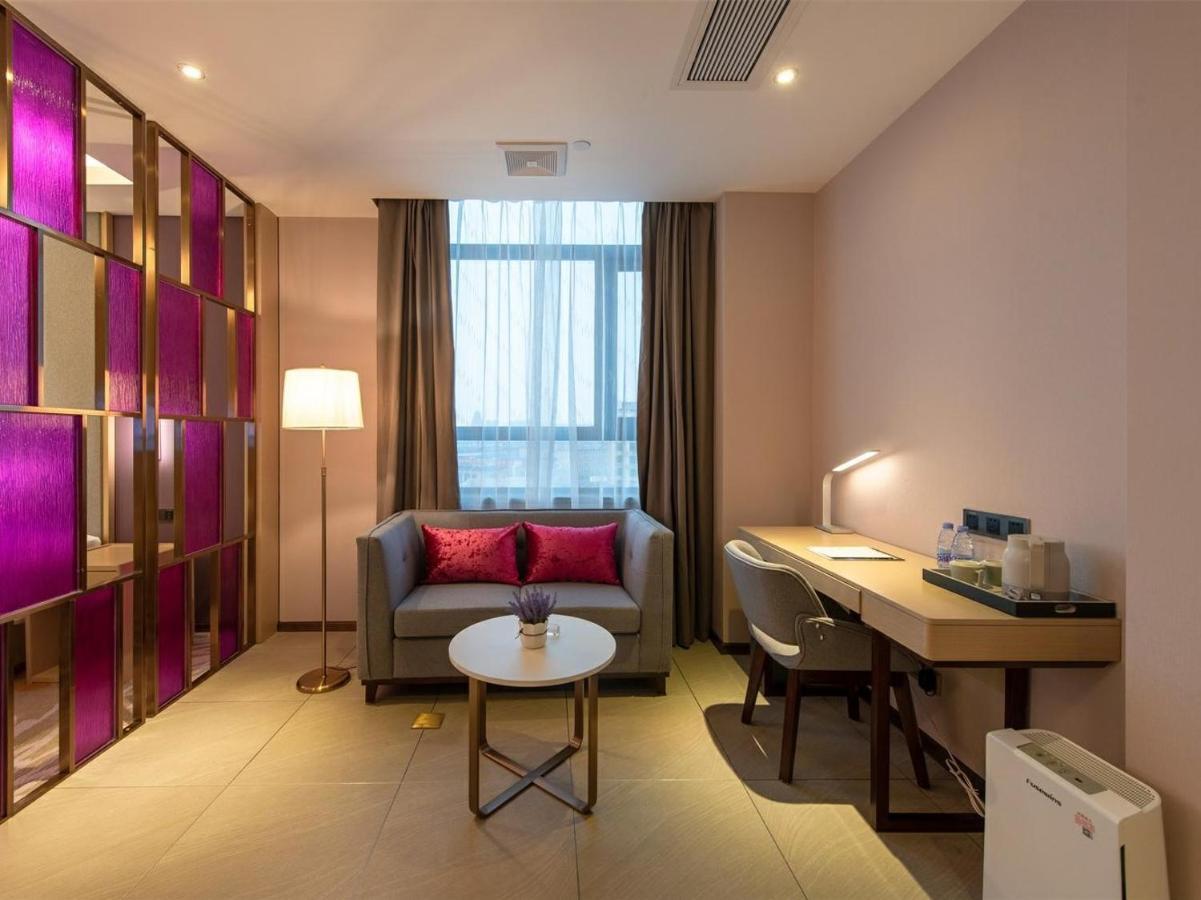 Lavande Hotels-Foshan Yanbu Suiyan East Road Екстериор снимка